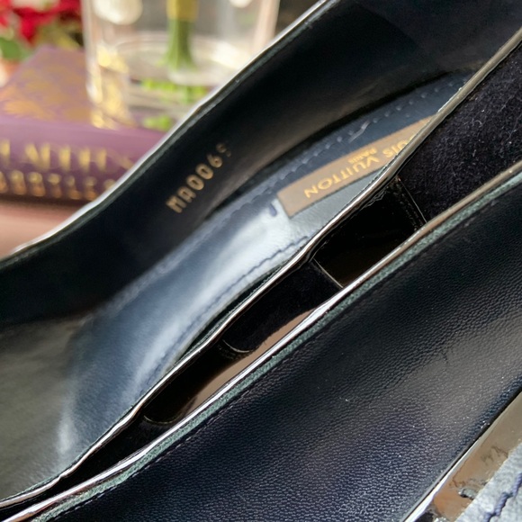 ***SOLD***Louis Vuitton Frenzy Pump 9cm - Picture 4 of 8
